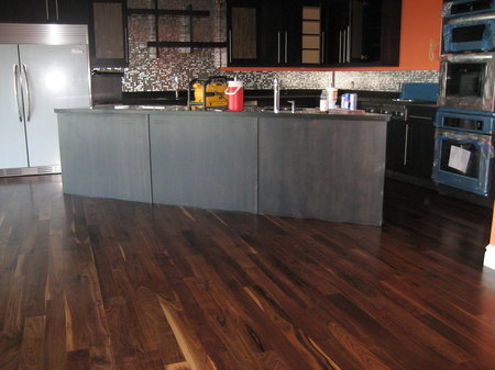 Walnut Woody S Hardwood Flooring, Dark Walnut Hardwood Floor Stain